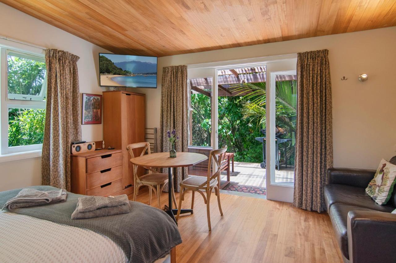 Chalet Karaka Takaka Exterior photo